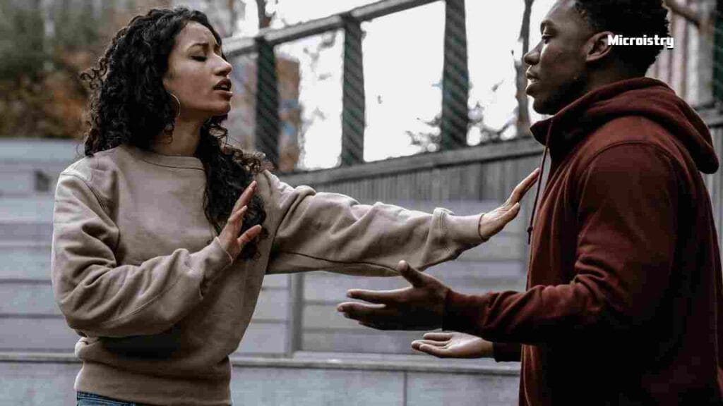 Healthy and Unhealthy Relationships: Best In-Depth Analysis 2.O 3 Discover key differences between healthy and unhealthy relationships with signs, examples, and expert insights to help you build stronger connections.
